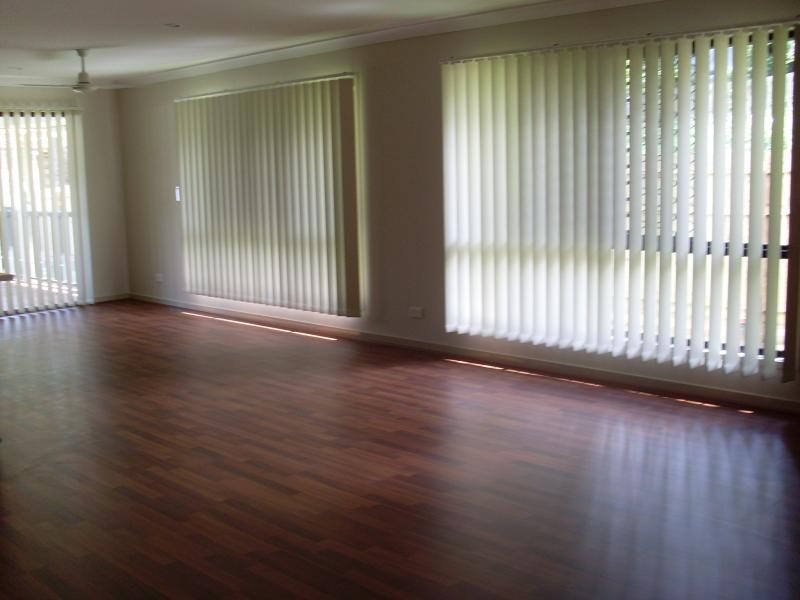 5 Bushlark Pl, Goodna QLD 4300