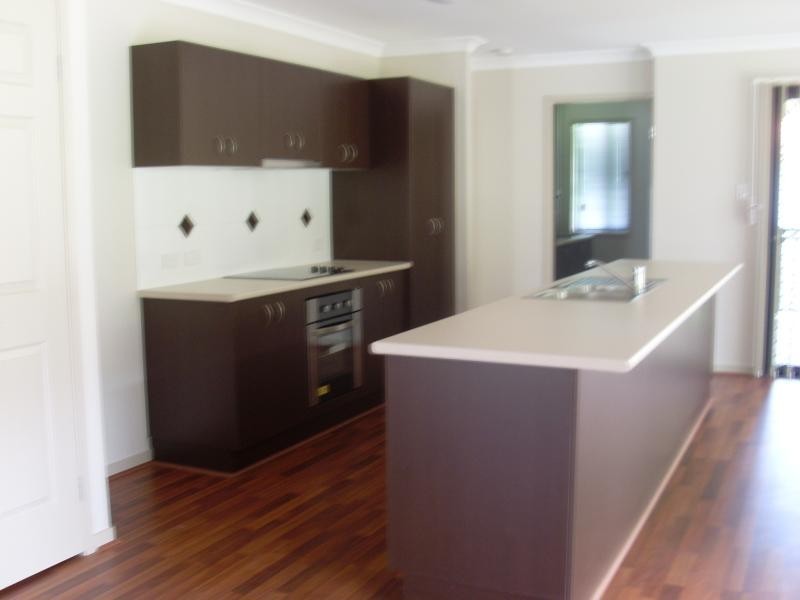 5 Bushlark Pl, Goodna QLD 4300