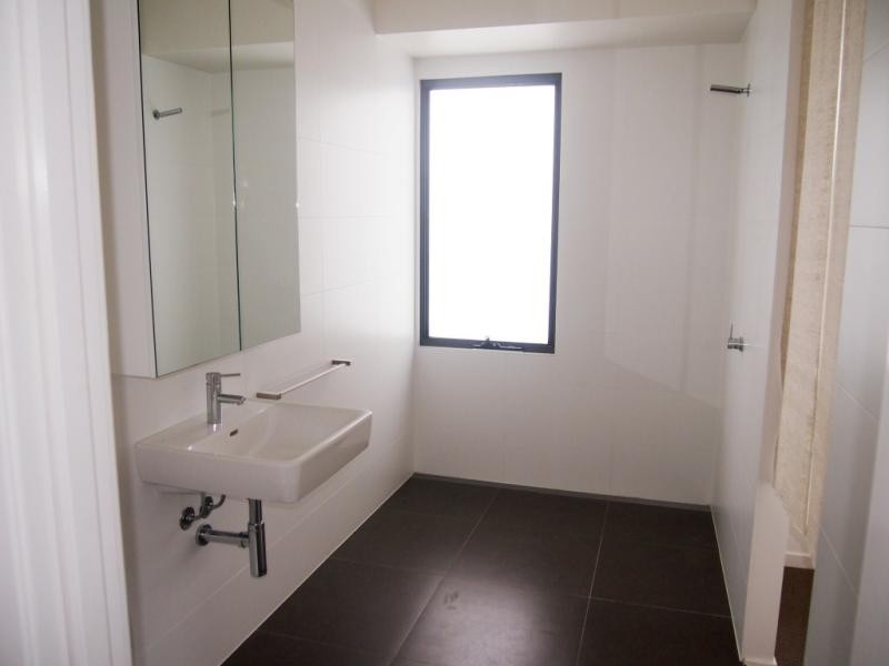 829 Ledgends Trail Dr, Robina QLD 4226