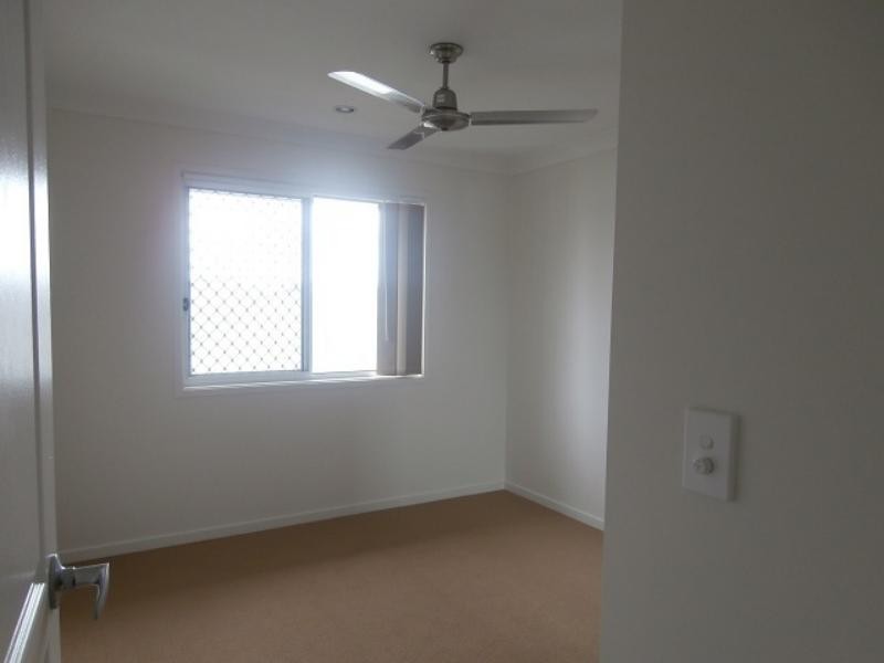 10 Summit Pde, Bahrs Scrub QLD 4207