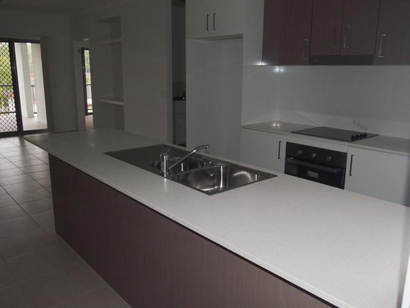 4/16 Dulendella  St, Zillmere QLD 4034