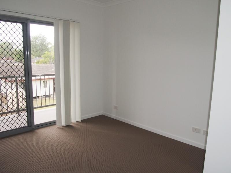 4/16 Dulendella  St, Zillmere QLD 4034