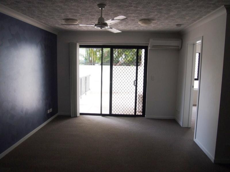 3/15 Lloyd  St, Southport QLD 4215