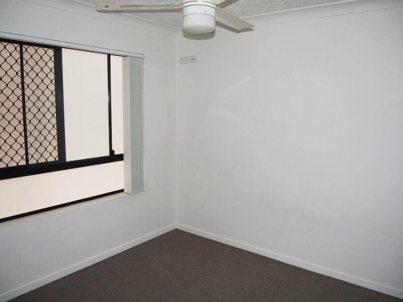 3/15 Lloyd  St, Southport QLD 4215