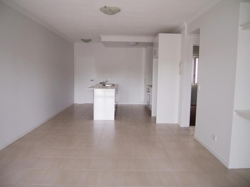 1/16 Dulendella St, Zillmere QLD 4034