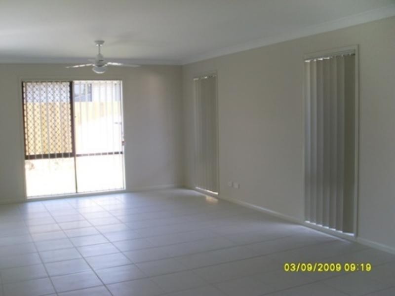 45 Patsy  Cres, Redbank Plains QLD 4301