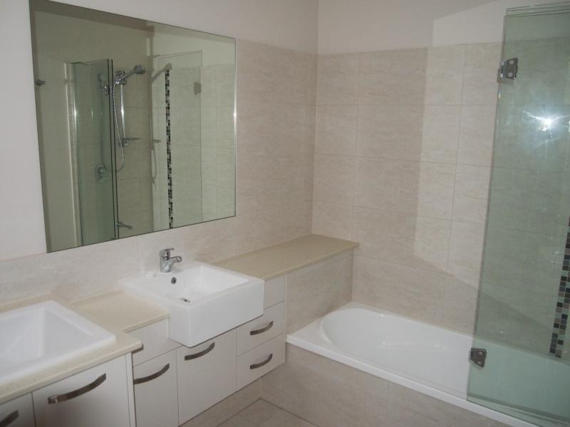 2/11 Zenith Ave, Chermside QLD 4032