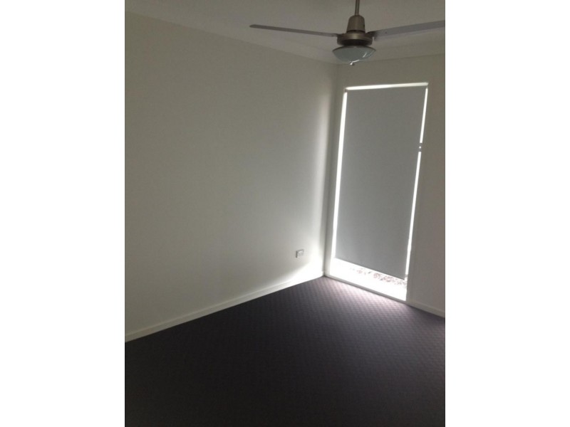 40 Gordon Dr, Bellbird Park QLD 4300