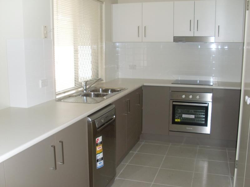 2 Karen  Ct, Redbank Plains QLD 4301