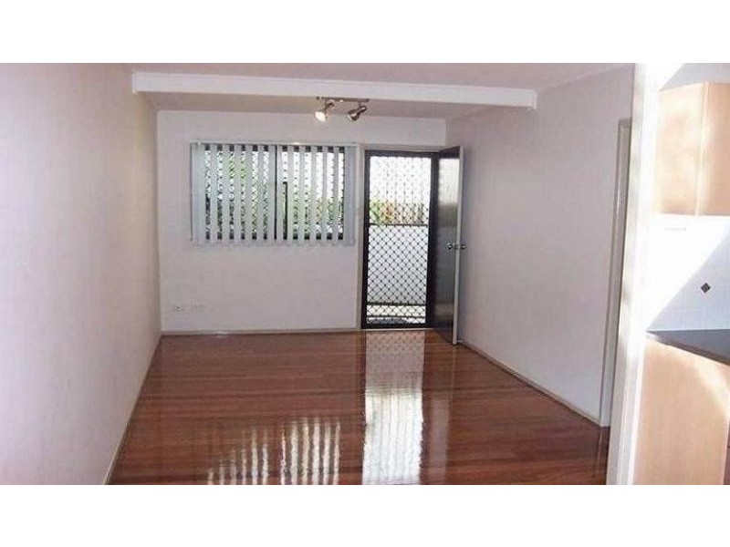 2/25 Young St, Milton QLD 4064