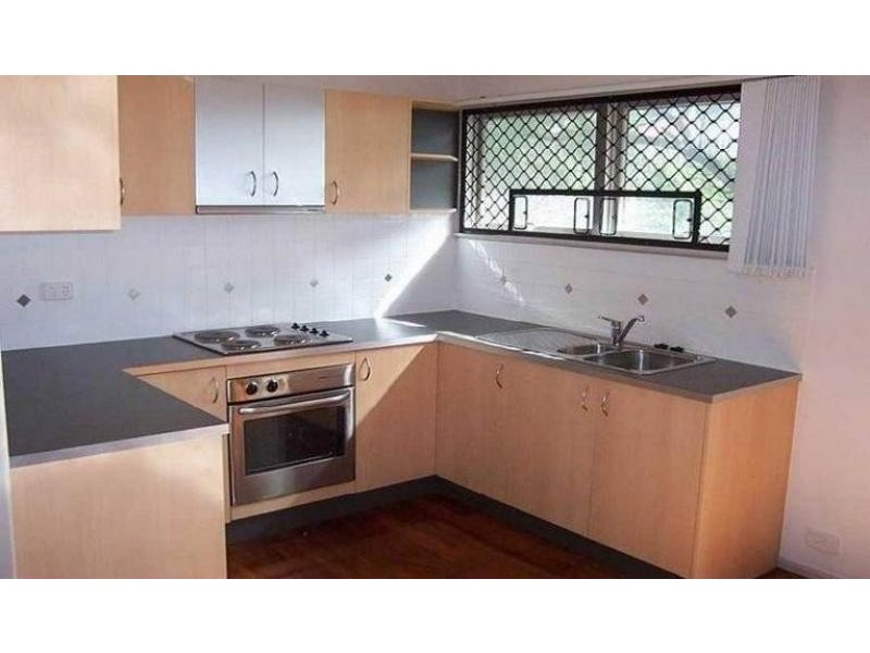 2/25 Young St, Milton QLD 4064