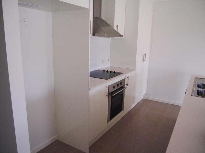 4a Essencia Ave, Dakabin QLD 4503