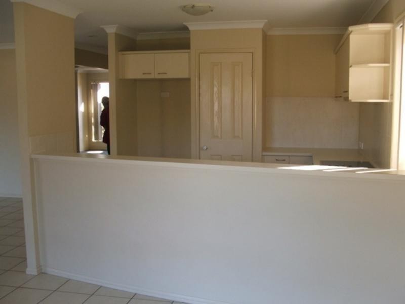 1 bartle frere Cres, Algester QLD 4115