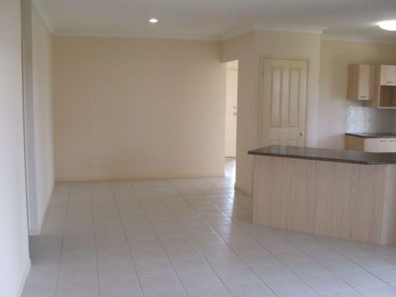 19 Summerhill St, Victoria Point QLD 4165
