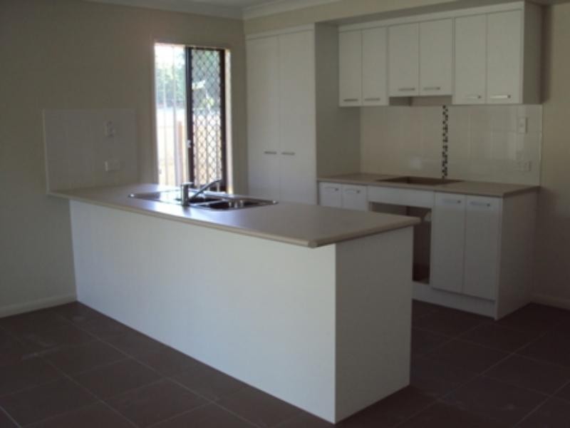 101 Tindle St, Redbank Plains QLD 4301
