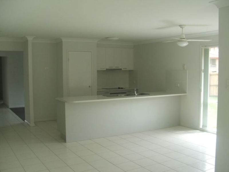 95  Brookvale Dr, Underwood QLD 4119