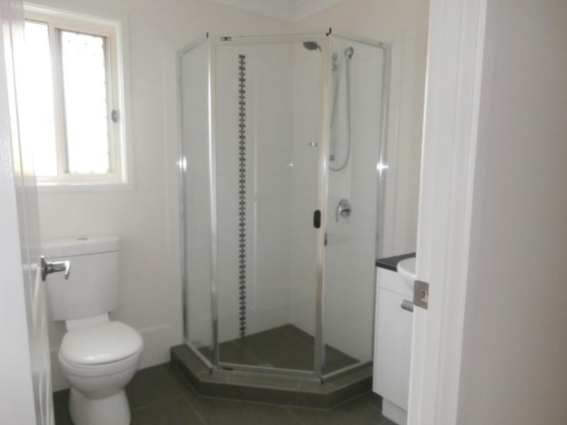 16  Summit Pde, Bahrs Scrub QLD 4207