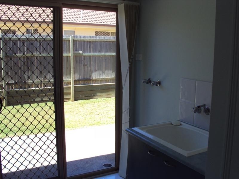 18 Burkett Cres, Victoria Point QLD 4165