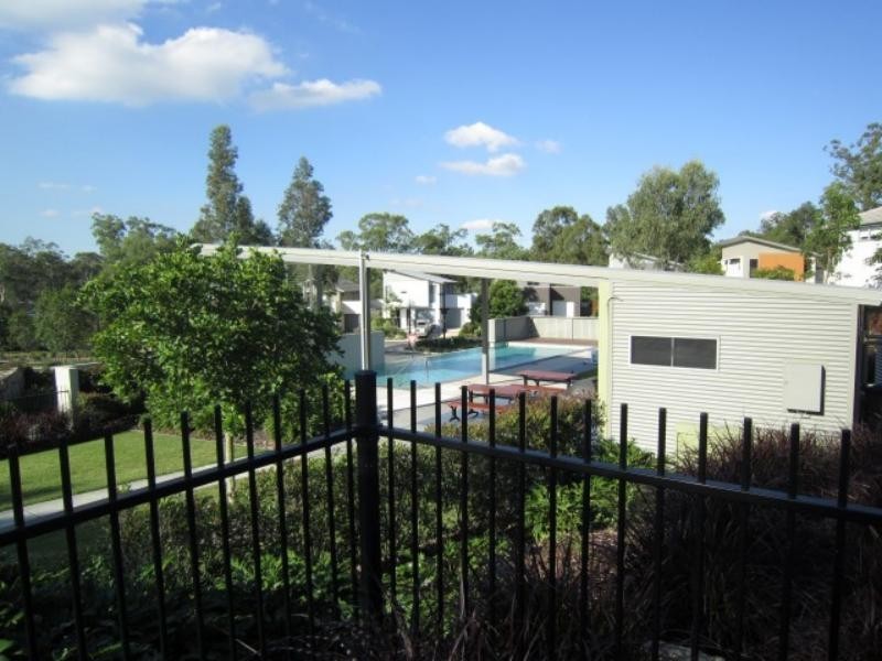 19 Tall Woods Ct, Brookwater QLD 4300
