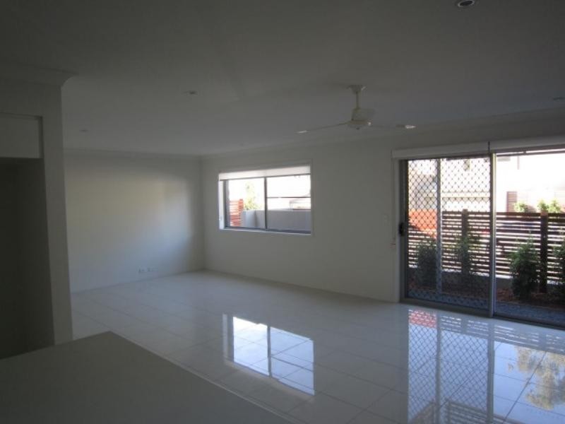 19 Tall Woods Ct, Brookwater QLD 4300