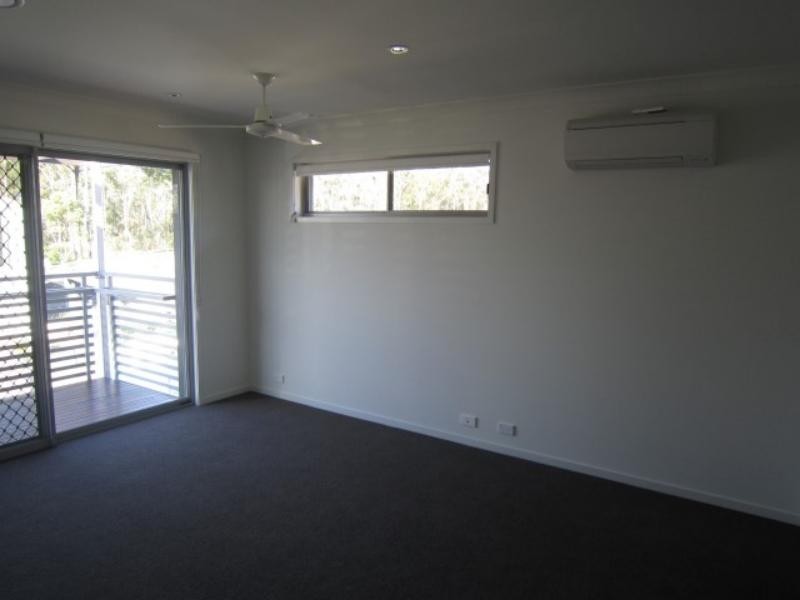 19 Tall Woods Ct, Brookwater QLD 4300