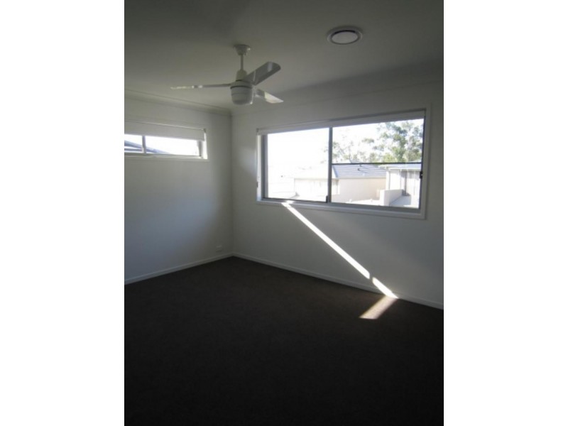 19 Tall Woods Ct, Brookwater QLD 4300