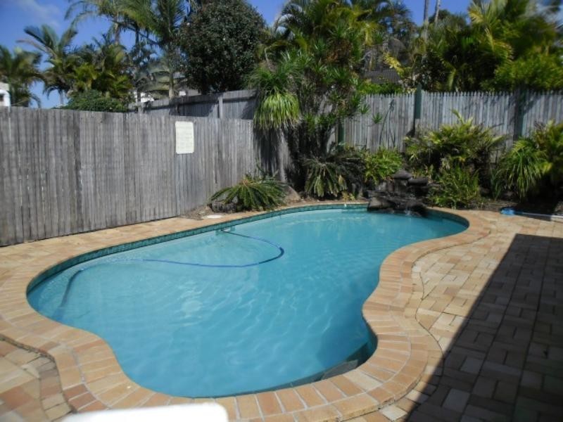 9 Charnley Ct, Shailer Park QLD 4128