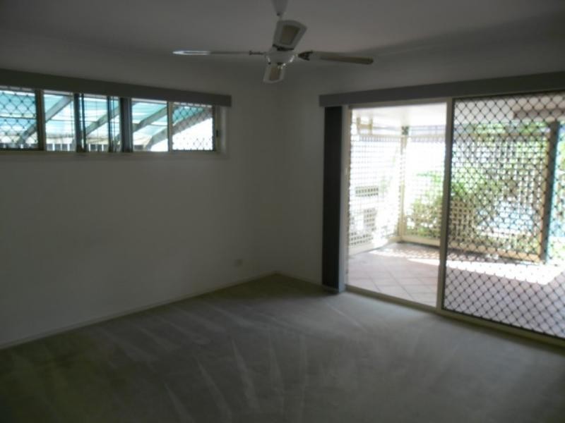 9 Charnley Ct, Shailer Park QLD 4128