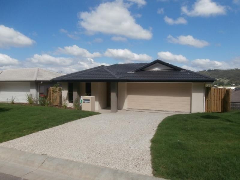 22 Summit Pde, Bahrs Scrub QLD 4207