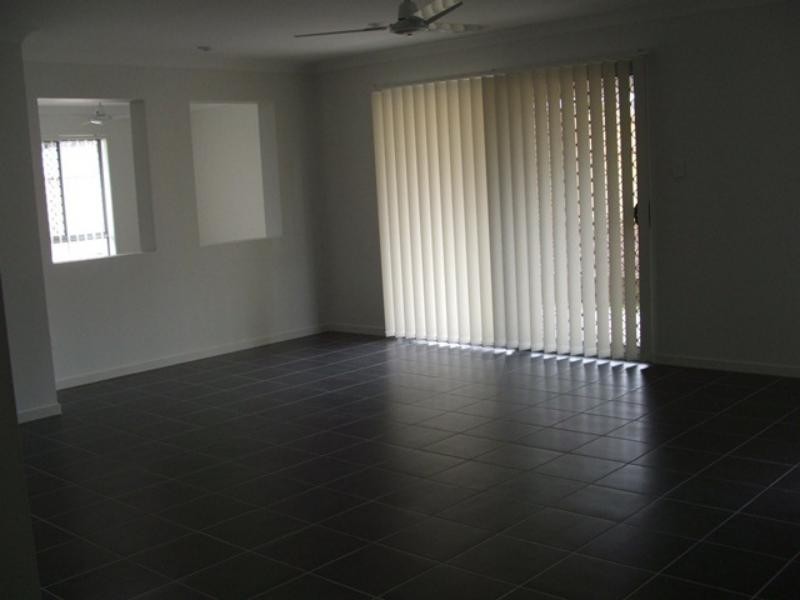 9 Simveesh St, Calamvale QLD 4116