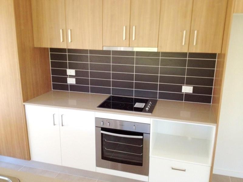 53 Ravensbourne Cct, Waterford QLD 4133