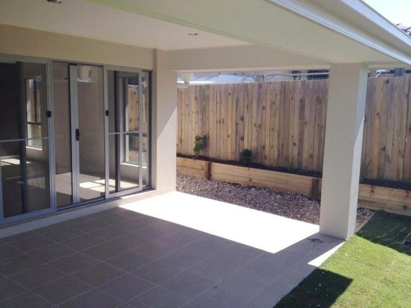 53 Ravensbourne Cct, Waterford QLD 4133