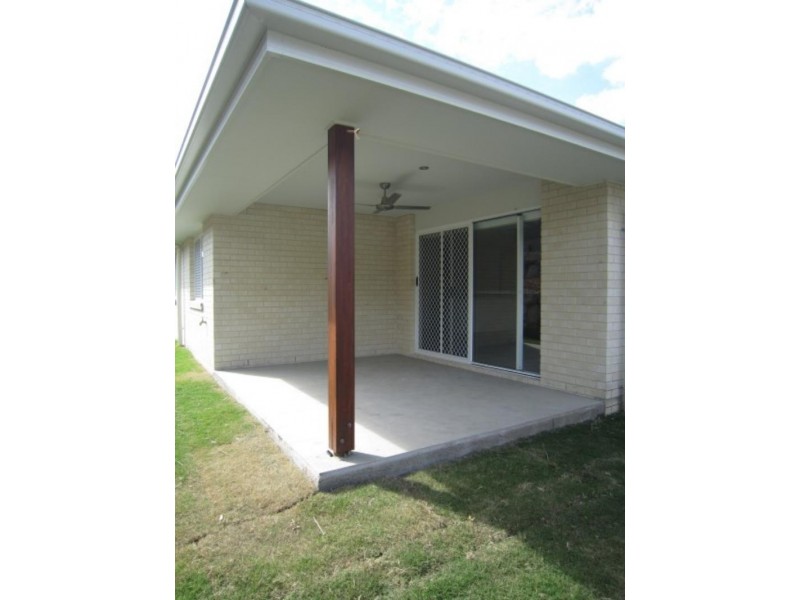 8 Trevor  St, Bellbird Park QLD 4300
