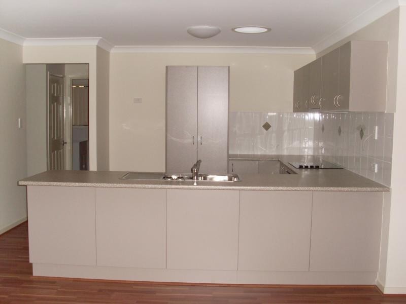 9 Salomon Ct, Goodna QLD 4300