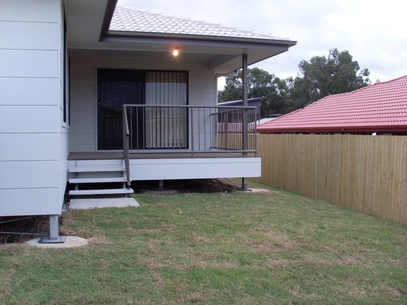 9 Salomon Ct, Goodna QLD 4300