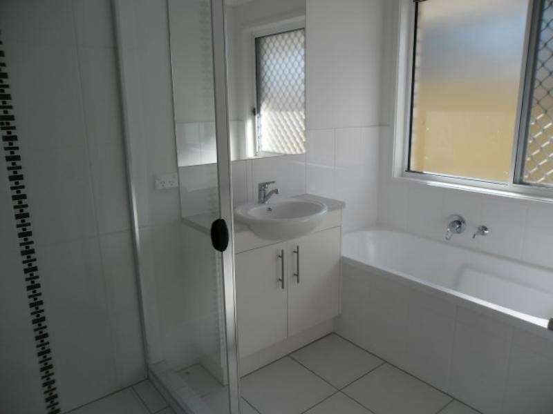 1 Kolora St, Marsden QLD 4132