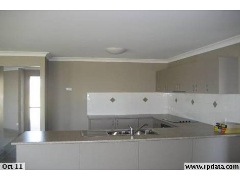 21  Pallas  Pde, Warner QLD 4500