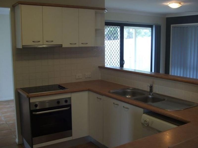 14 Burkett Cres, Victoria Point QLD 4165