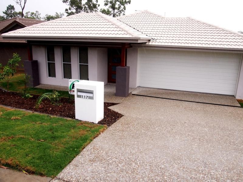 117 Grand Tce, Waterford QLD 4133