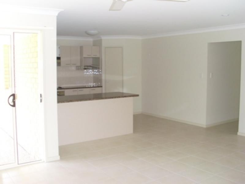 6 Chanel Pl, Durack QLD 4077