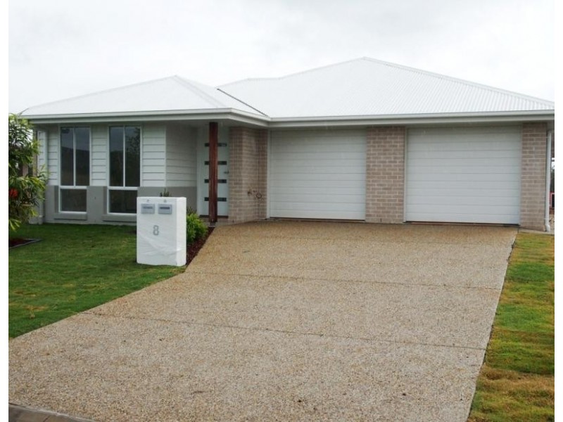 8a Kestrel St, Dakabin QLD 4503