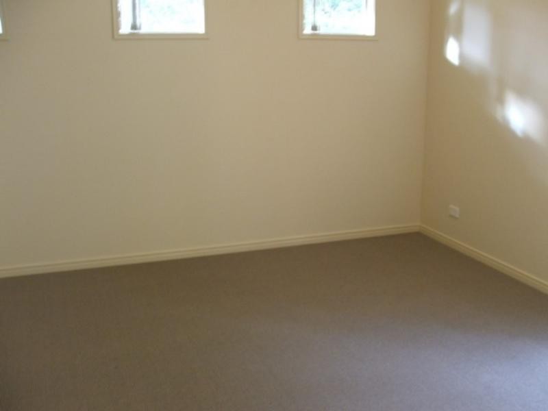 4 Mt Cootha Pl, Algester QLD 4115
