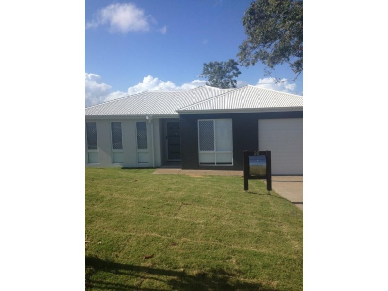 25 Sawmill Cct, Riverhills QLD 4074