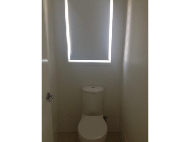 25 Sawmill Cct, Riverhills QLD 4074