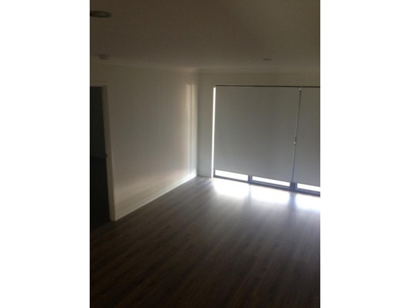 27 Sawmill Cct, Riverhills QLD 4074