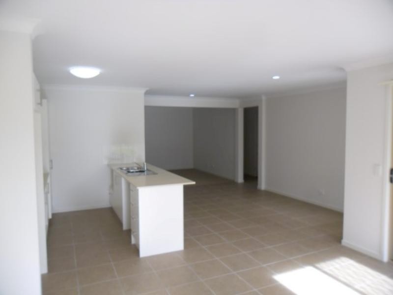 222 Hardwood Dr, Mount Cotton QLD 4165