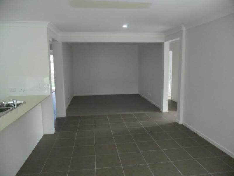 17 Bottletree Cres, Mount Cotton QLD 4165