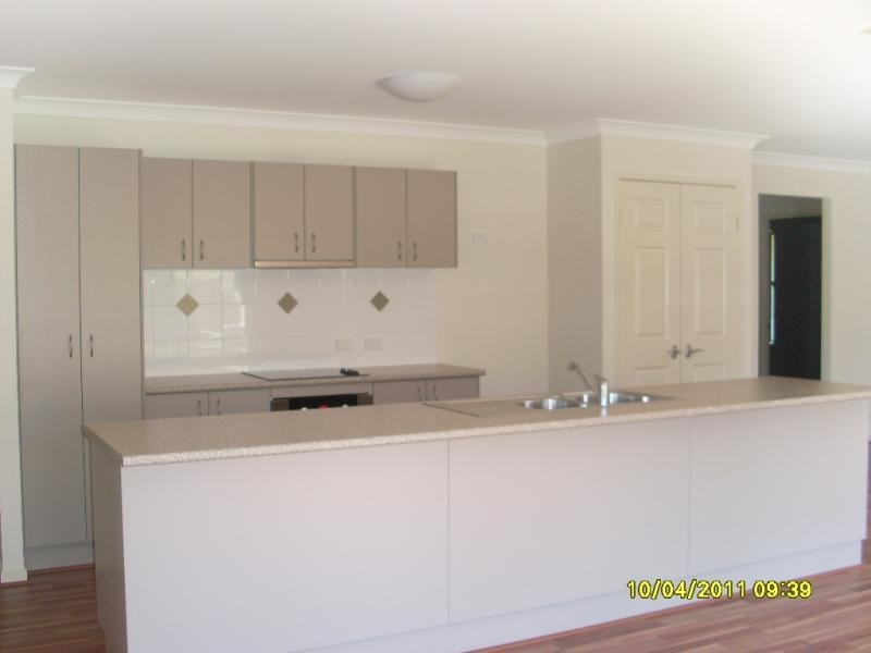 34 Oliver  Dr, Redbank Plains QLD 4301