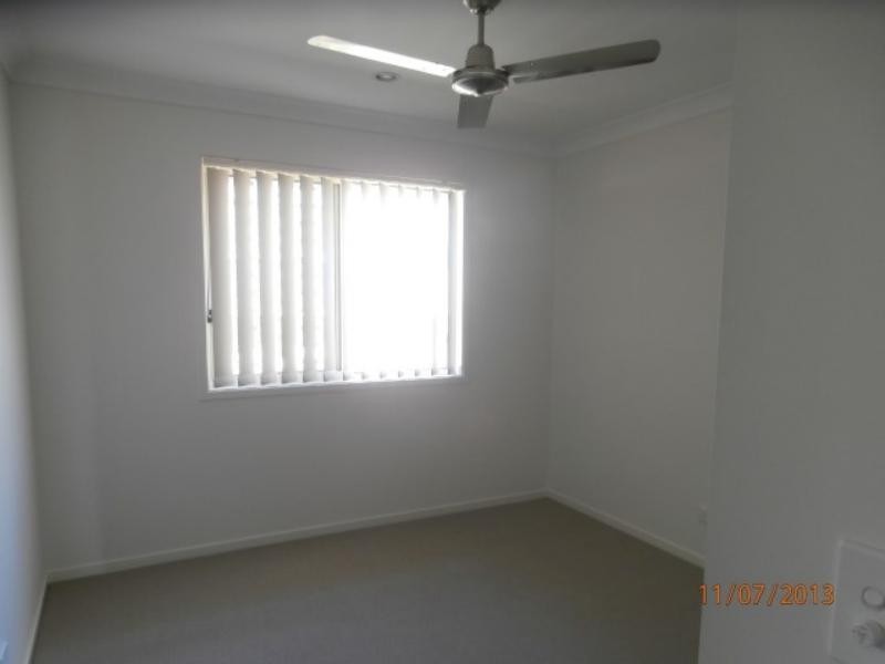 56 McLachlan Cct, Pimpama QLD 4209