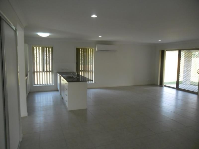 35 Bellflower Cres, Mount Cotton QLD 4165